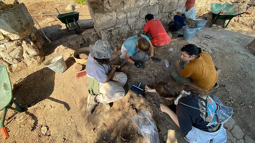 Andriake kazılarında birçok özel bulguya rastlandı