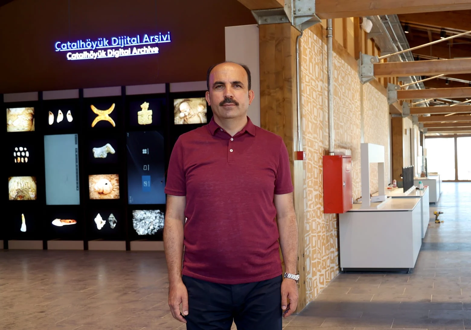 Konya Büyükşehir Belediyesi tarafından şehre kazandırılan Çatalhöyük Tanıtım ve Karşılama Merkezi büyük ilgi görüyor.