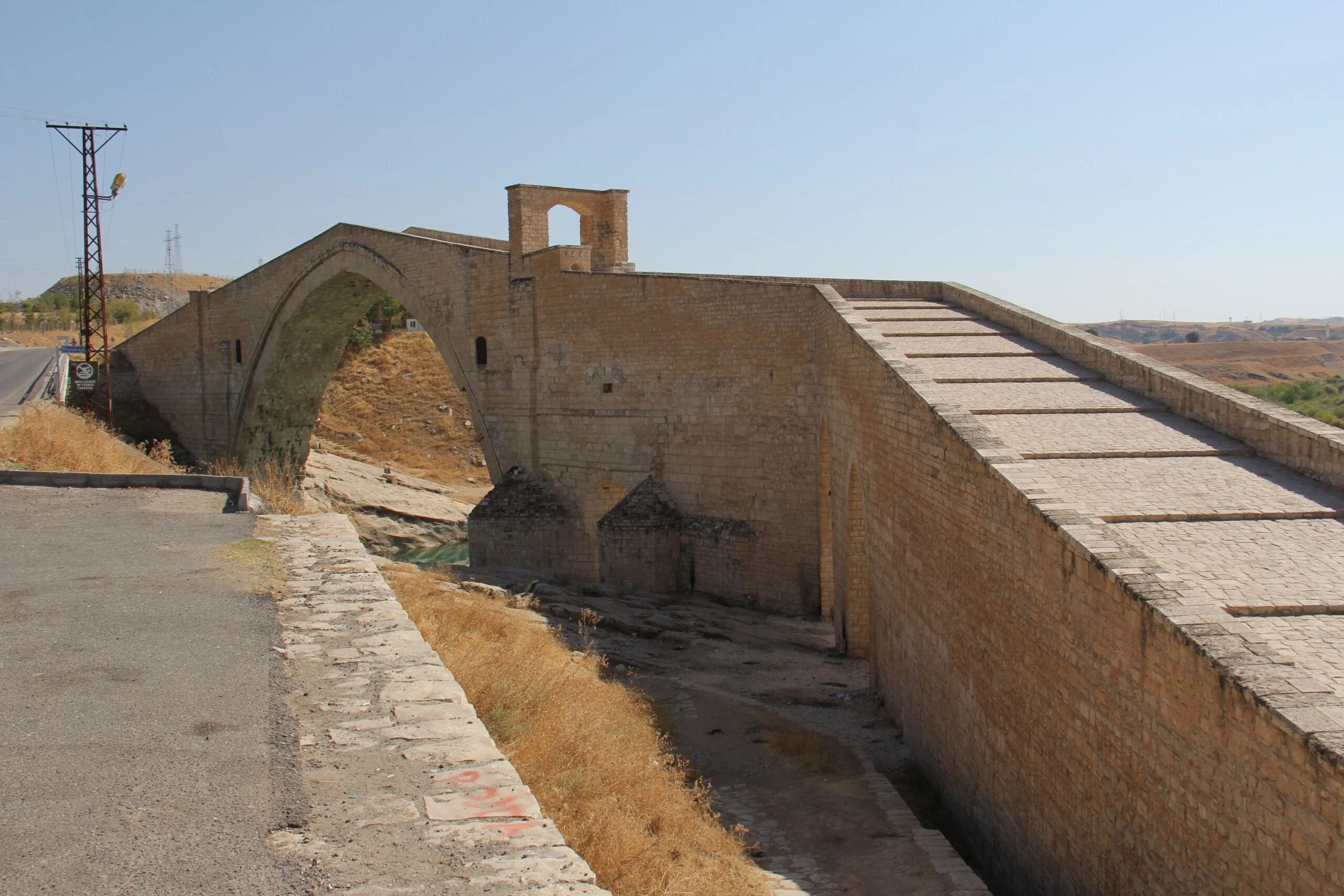 Malabadi Köprüsü