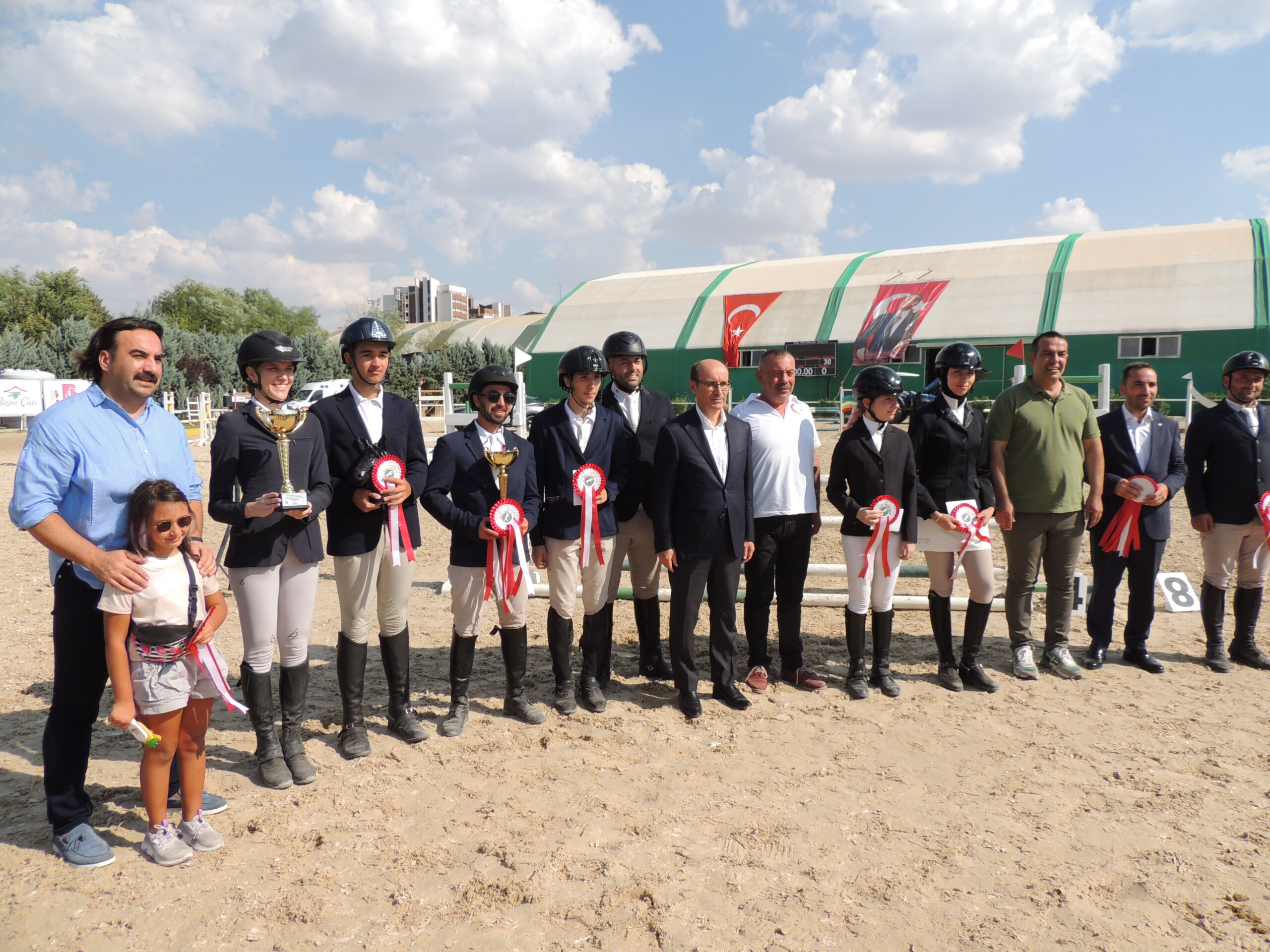 Ahal Teke Binicilik Tesislerinde 30 Ağustos Zafer Bayramı Coşkusu