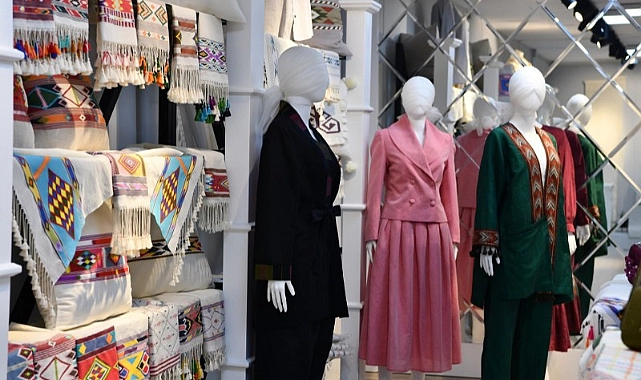 Geleneksel Motifler Kenevir Dokumasıyla Buluştu