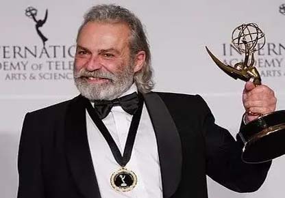 Haluk Bilginer, bir kez daha Emmy Ödülleri’nde aday gösterildi
