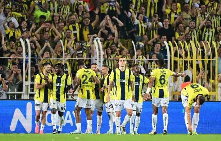 Fenerbahçe  ve Galatasaray’ın UEFA kadrosu belli oldu