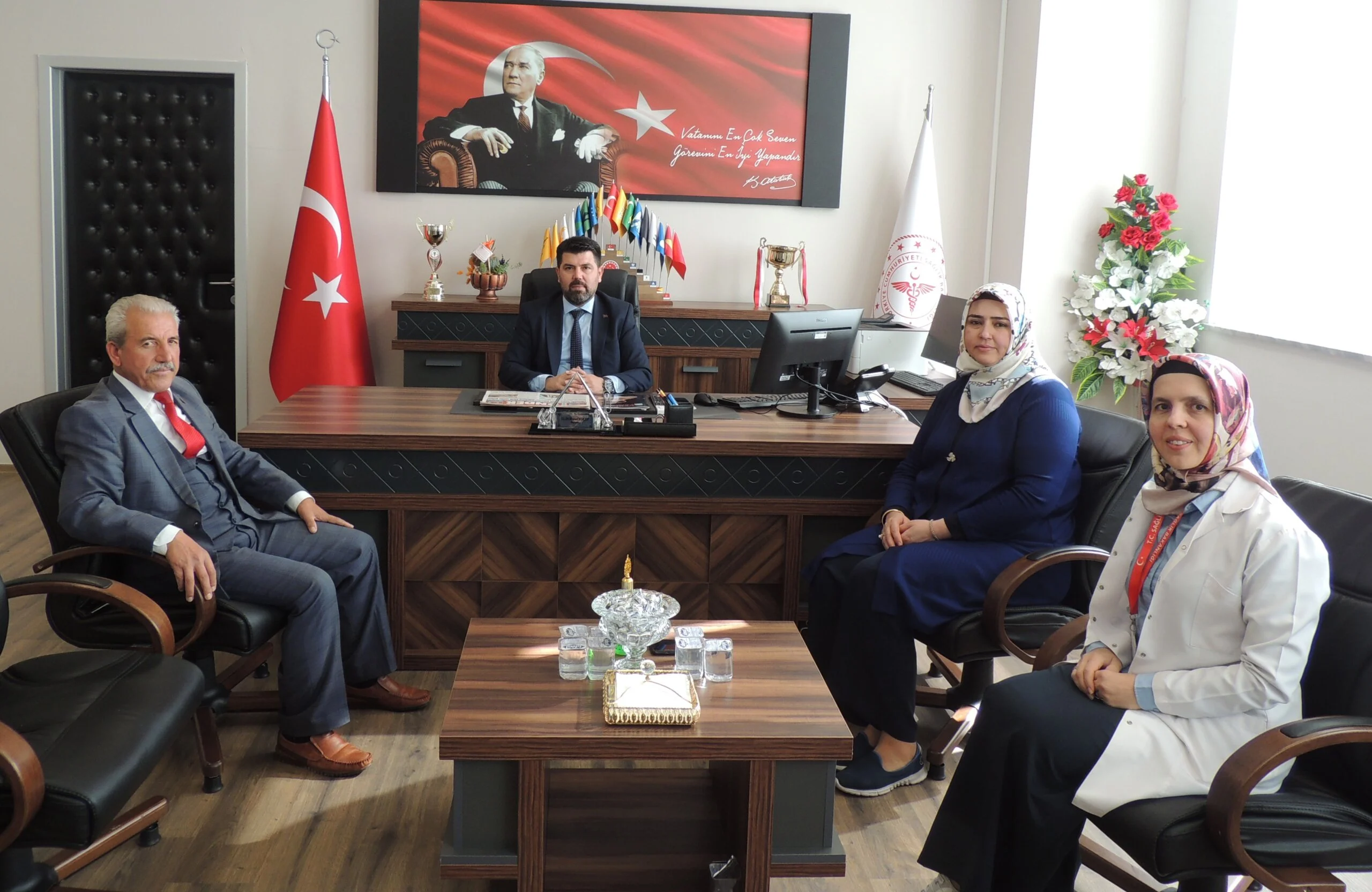 Osmaniye Devlet Hastanesi Gebe Okulu Ebeveynlerin Eğitimine Devam Ediyor