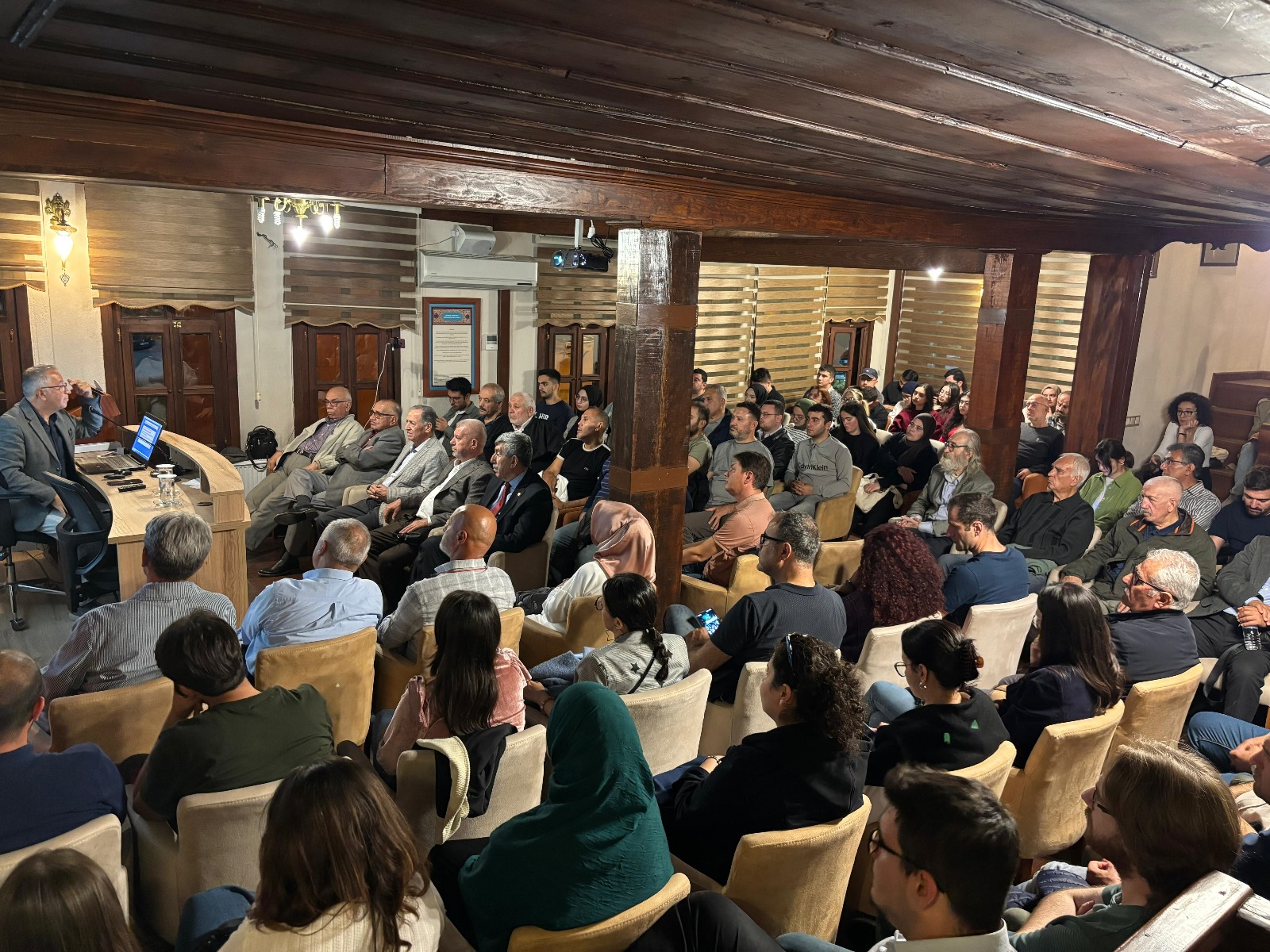 Türk Dünyasında Alfabe Birliği İçin Tarihi Bir Adımı Atıldı