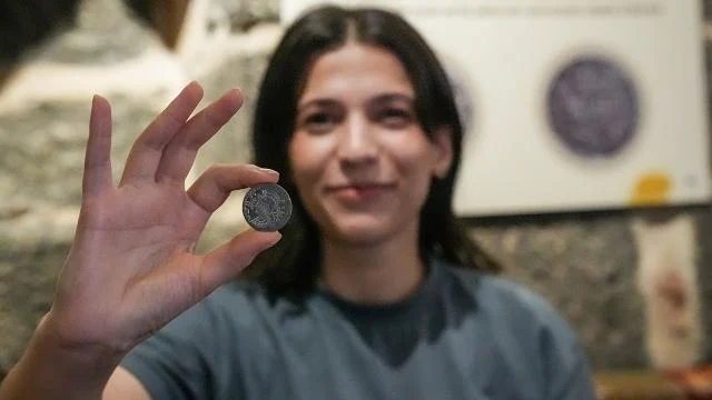 Diyarbakır Müzesini ziyaret edenler kendi parasını basıyor