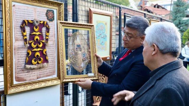 Kütahya’da “Bir Asırlık Dostluk İçin Sanat Sergisi” düzenlendi