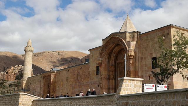 Divriği Ulu Camii ve Darüşşifası 40 bin kişiyi ağırladı