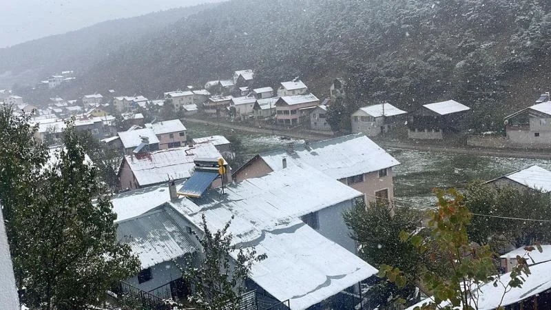 Eğriçimen Yaylası beyaza büründü