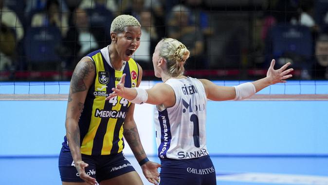 “Sultanlar Ligi’ne de  Şampiyonlar Ligi’ne de göz diktik”