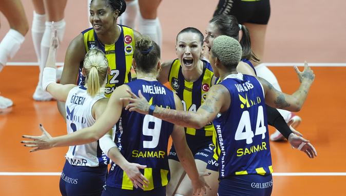 Sultanlar Ligi’nde derbide kazanan Fenerbahçe