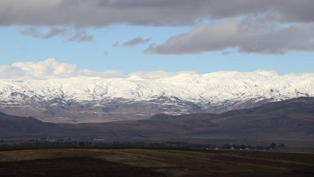 Ardahan, Ağrı ve Kars’ın dağları karla kaplandı