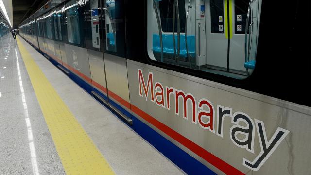 Marmaray 11 yılda 1,2 milyar yolcuya hizmet verdi