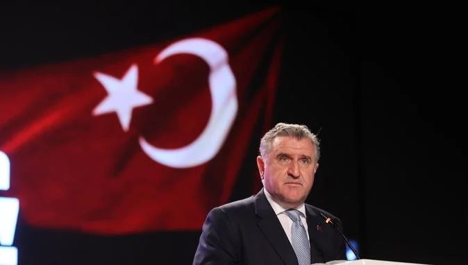 Bakan Bak: Sporun gücü evrensel