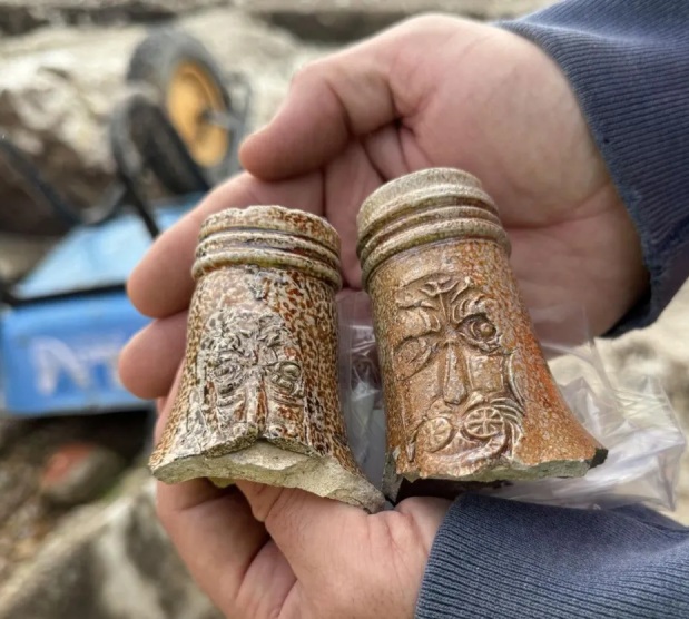 Arkeologlar, milyonlarca sterlinlik Dover Beacon projesinin sahasında ‘eski bir pub’ ortaya çıkardılar