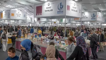 Bağcılar Kitap Fuarı’na Yoğun İlgi