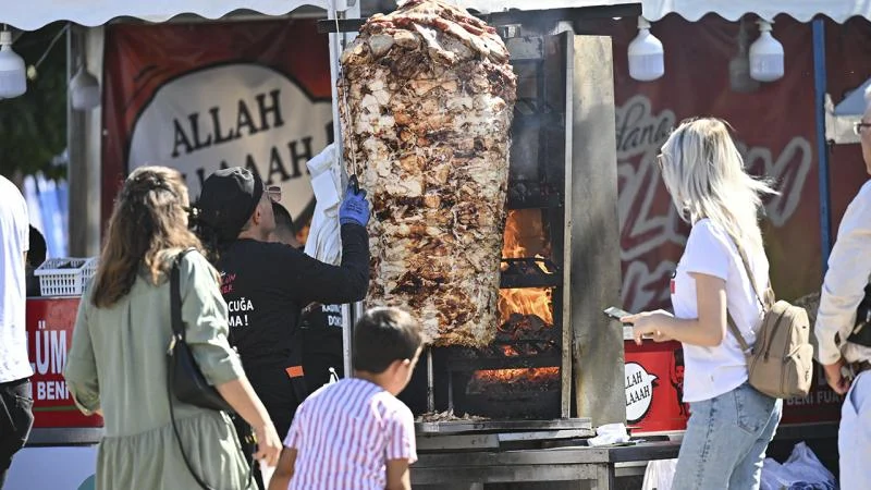 Adana Lezzet Festivali’ne 800 binden fazla kişi katıldı