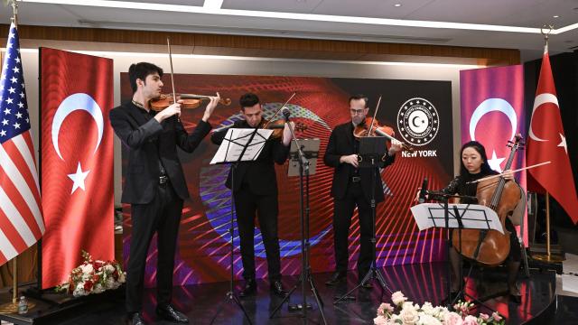 New York’taki Türkevi’nde 29 Ekim Cumhuriyet Bayramı kutlandı