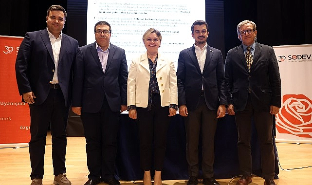 Başkan Güner, ‘Sosyal Demokrasi ve Türkiye’ paneline katıldı