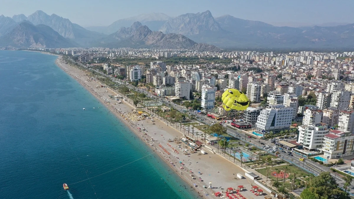 Yabancılar en çok Antalya’dan konut alıyor