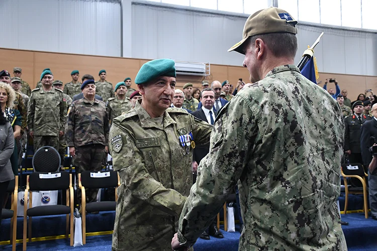 Türkiye, NATO’nun Kosova’daki Barış Gücü’nün komutasını İtalya’ya devretti