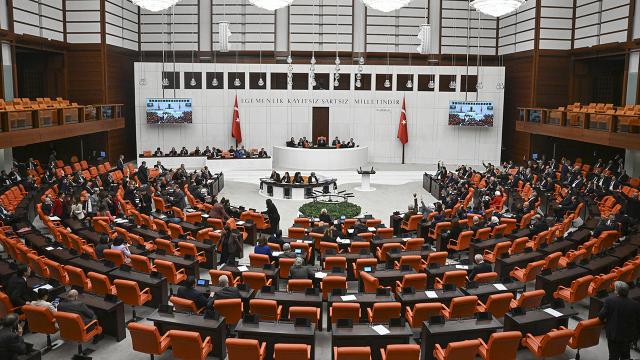 Lübnan tezkeresi TBMM gündeminde