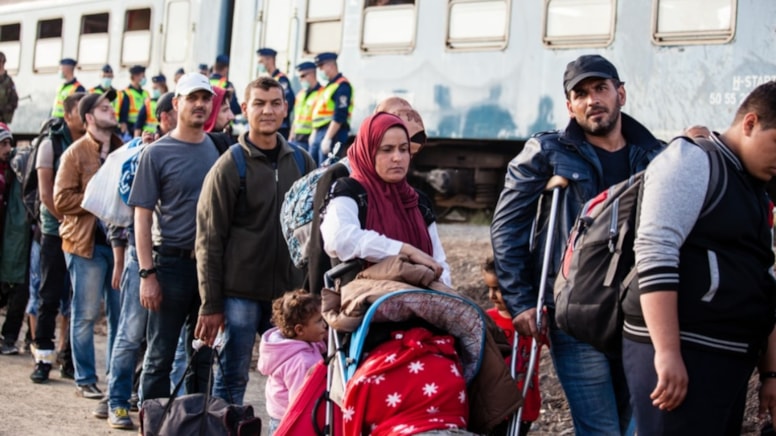 Türkiye ya da Almanya değil! Göçmenlerin yeni tercihi bu ülke oldu…