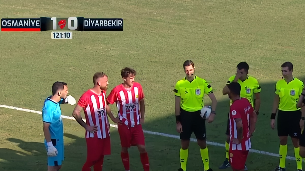 Türkiye Kupası maçında şok! Diyarbekirspor Osmaniye’de sahadan çekildi maç yarım kaldı