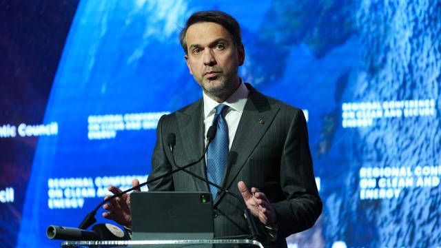 Bakan Bayraktar:Türkiye’ye yıllık 80-85 milyar metreküp gaz giriş kapasitesi oluşturduk