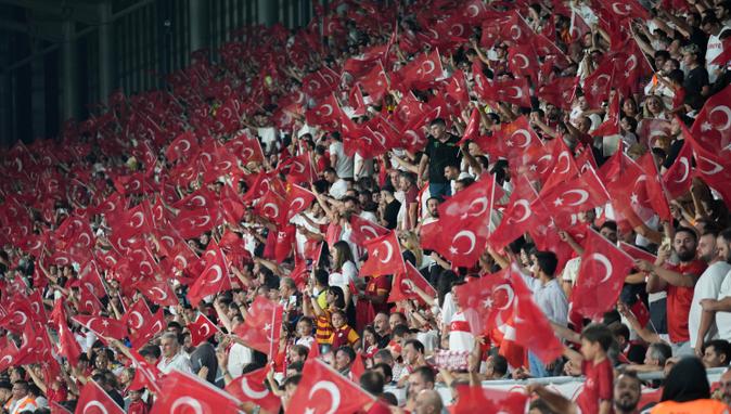 İzlanda-Türkiye maçının öncelikli bilet satışı başladı