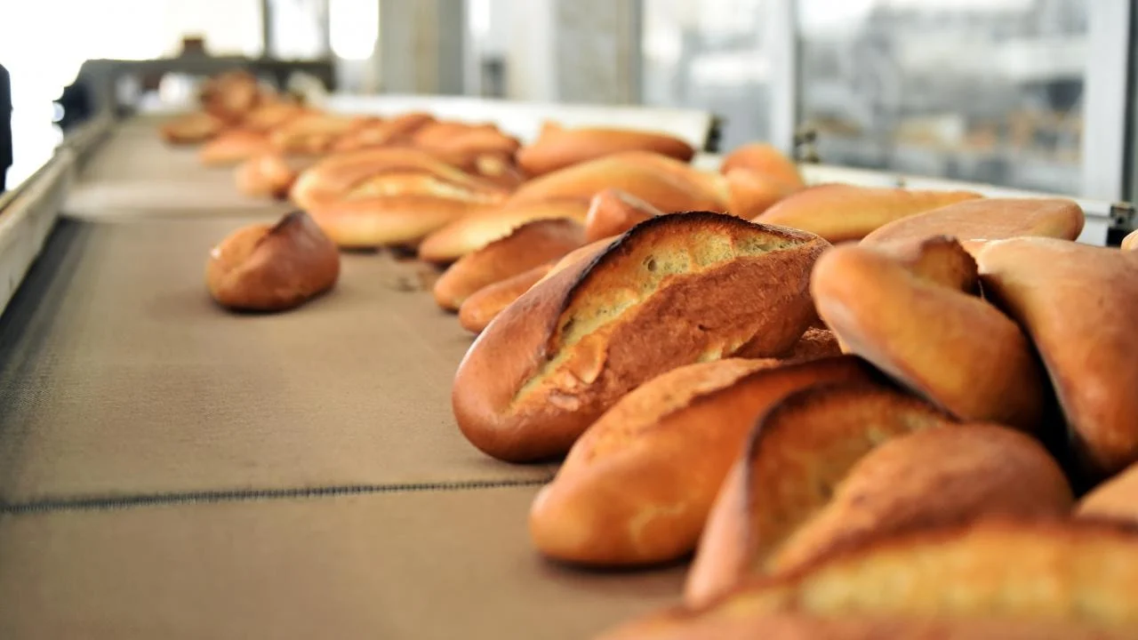 İstanbul’da ekmek 15 TL oluyor
