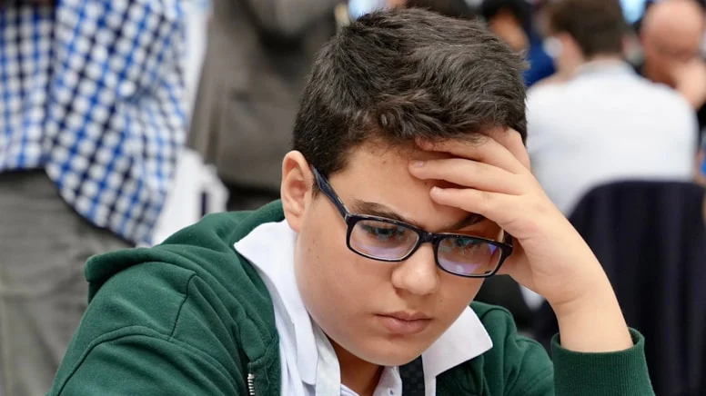 Yağız Kaan Erdoğmuş’tan yeni rekor: 13 yaşında 2600 lo barajını aşan ilk satranççı oldu