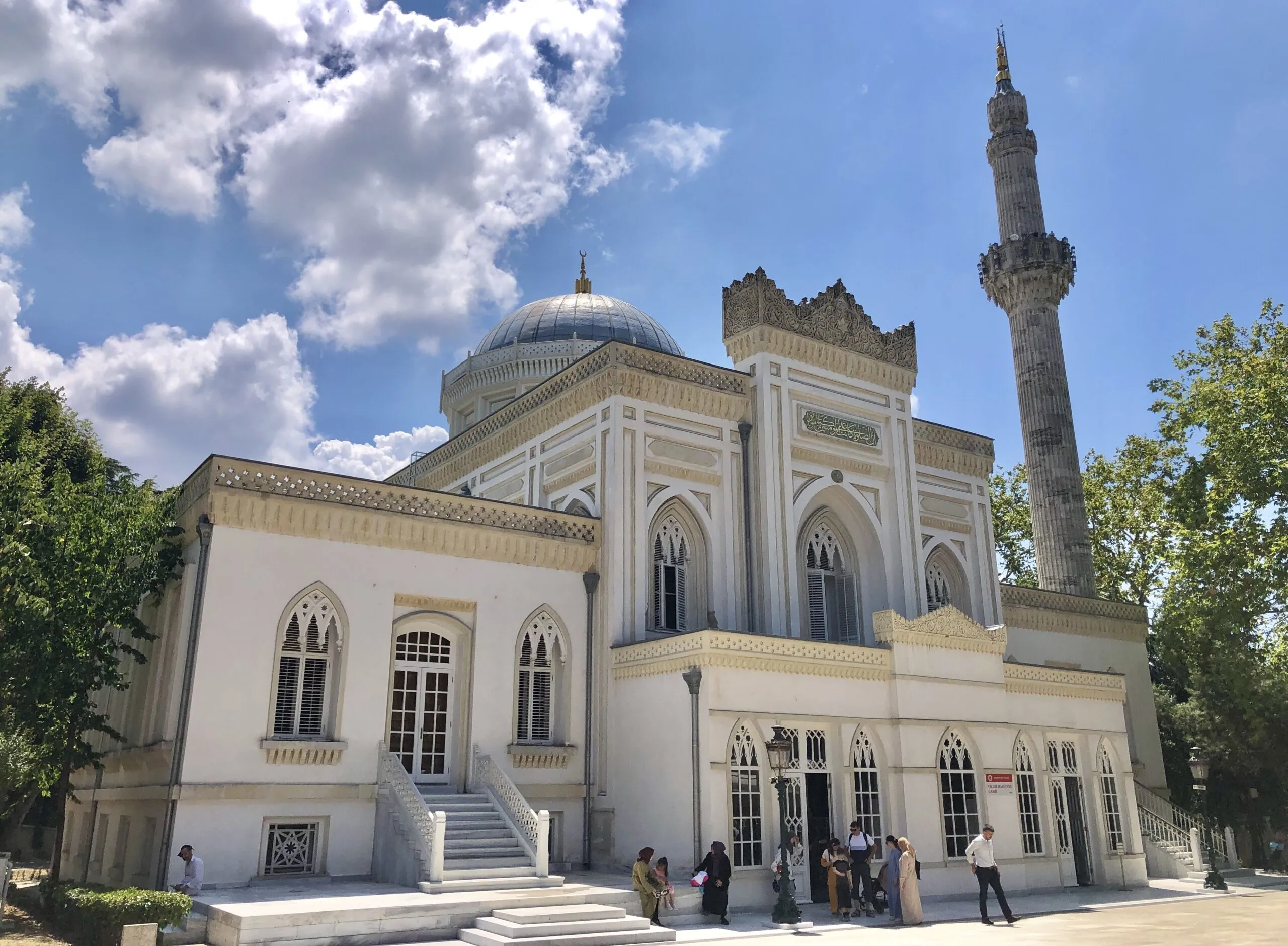 Sarayı Andıran Cami: Yıldız Hamidiye Camii
