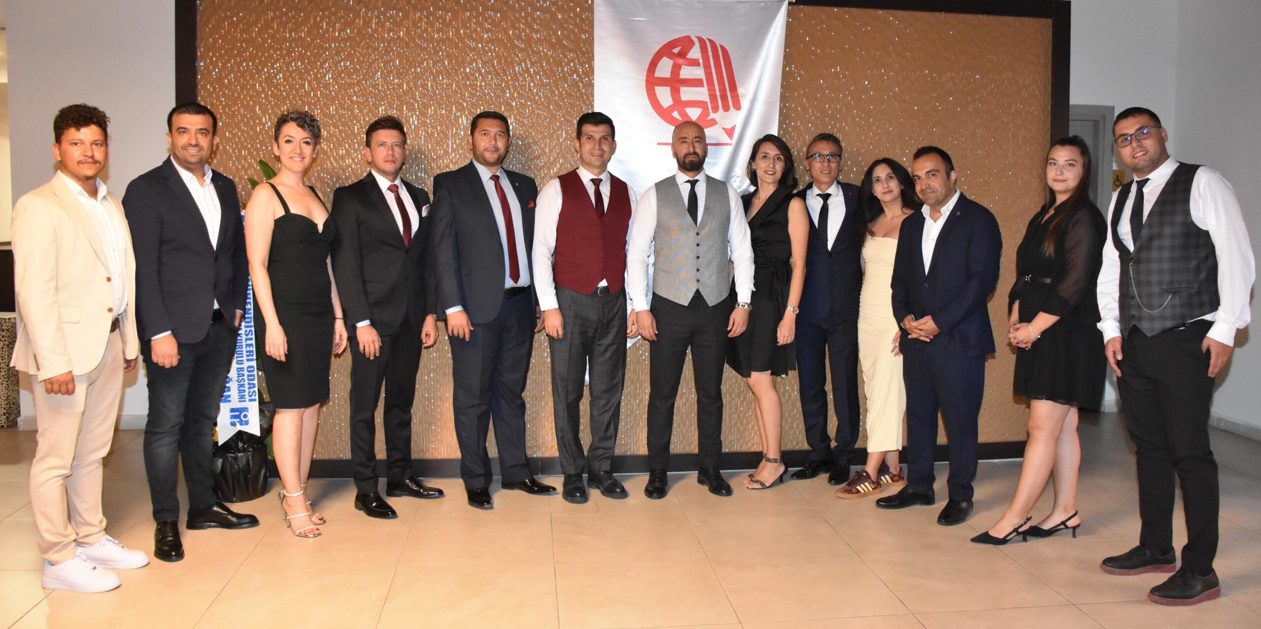 HKMO Antalya Şubesi’nden Meslekte 30. Yılını Dolduran Harita Mühendislerine Plaket Takdimi