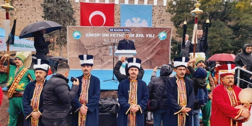 Sinop’un Fethinin 810. Yıldönümü, Bugüne Kadar Görülmemiş Bir Coşku ve Büyük Katılımla Kutlandı