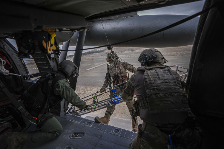 TSK’nın göz bebeği ‘bordo bereliler’ hayat kurtaran eğitimler alıyor