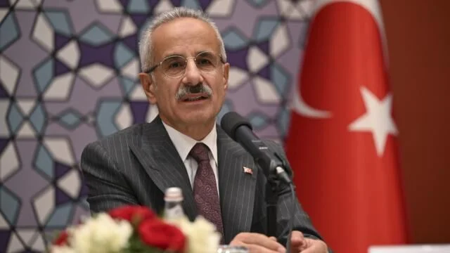 Ulaştırma ve Altyapı Bakanı Uraloğlu: Havalimanı sayısı 60’a çıkacak