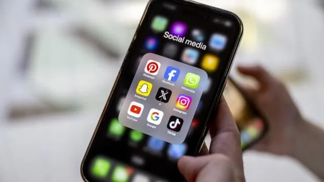 Avustralya’da sosyal medya platformlarının, kullanıcıları güvende tutma zorunluluğu olacak