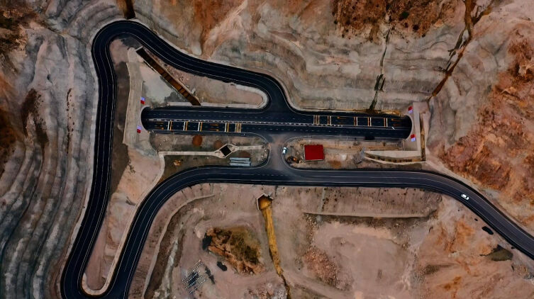 Yusufeli yollarını 2 yılda 929 bin araç kullandı