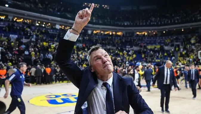 Fenerbahçe Euroleaguein 9. haftasında konuk ettiği Bayern Münih’i 87-76 yendi