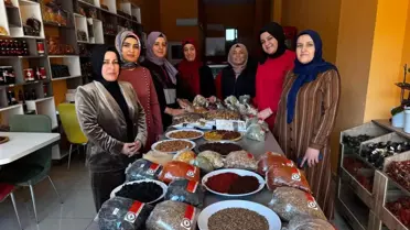 Ekonomi  Kadın Girişimcilerden Badem Eli Kooperatifi