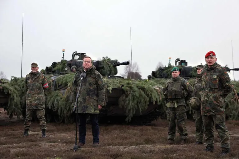 Almanya, sivillere küresel kıyamete hazırlanmaları yönünde ürpertici 3. Dünya Savaşı uyarısı yapan son ülke oldu