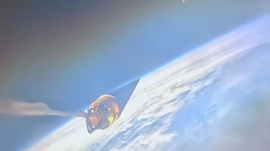 Öğrenci roketi 470.000 feet yüksekliğe ulaşarak 20 yıllık dünya rekorunu kırdı