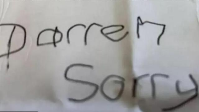 Çaldığı yüzüğü “özür dilerim” notuyla geri gönderdi