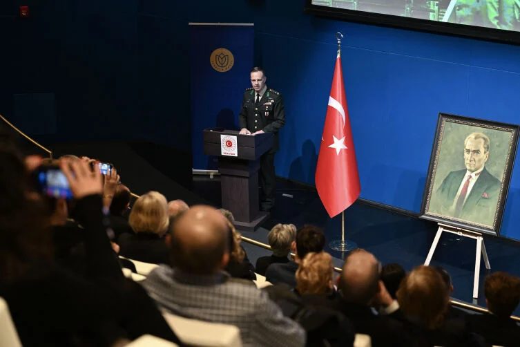 Atatürk, Türkevi’nde düzenlenen törenle anıldı