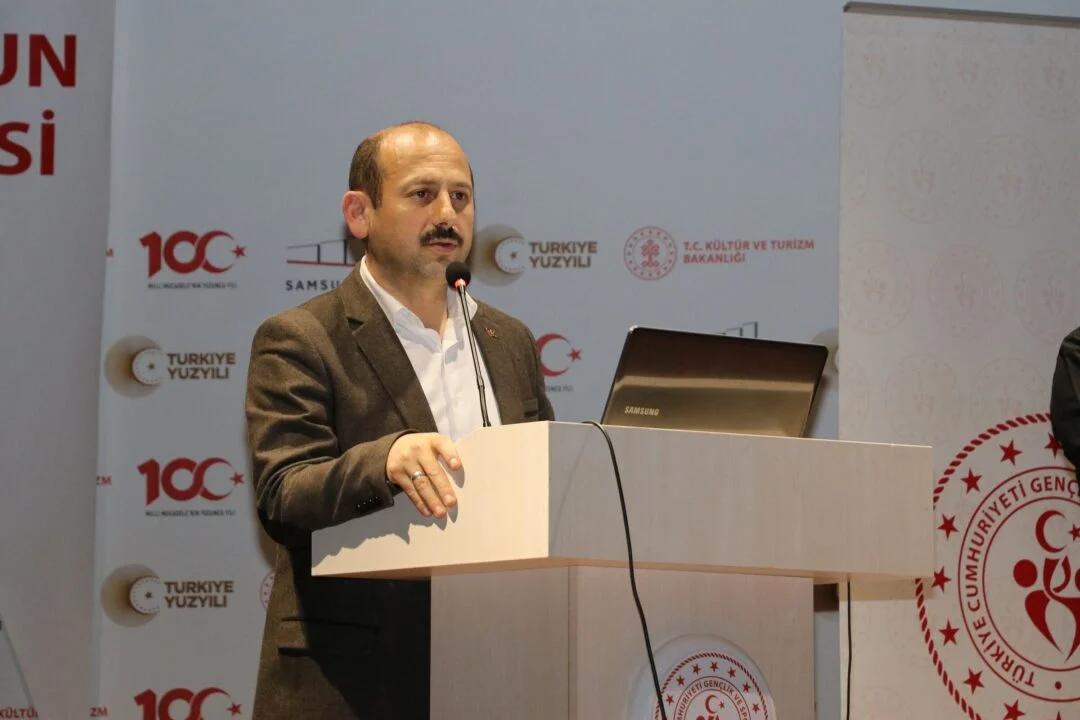 Spor Kulüpleri Bilgilendirme Toplantısı Yapıldı