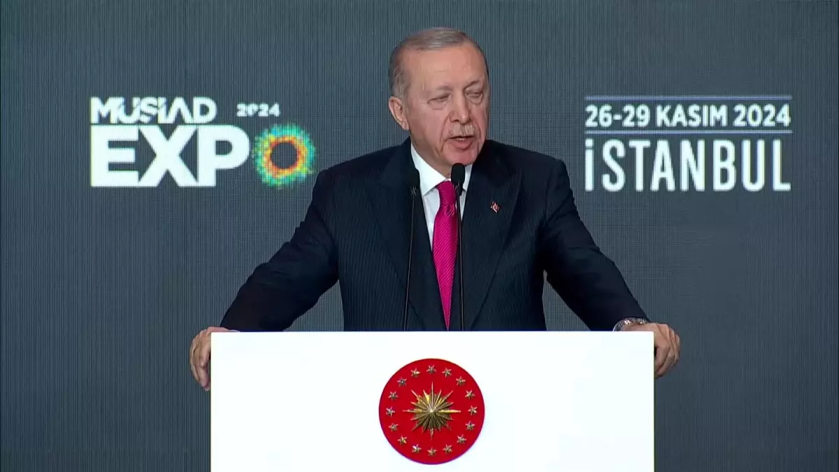 Cumhurbaşkanı Erdoğan: 3,5 Milyon Civarında Yerlerinden Edilmiş İnsana Ev Sahipliği Yapıyoruz