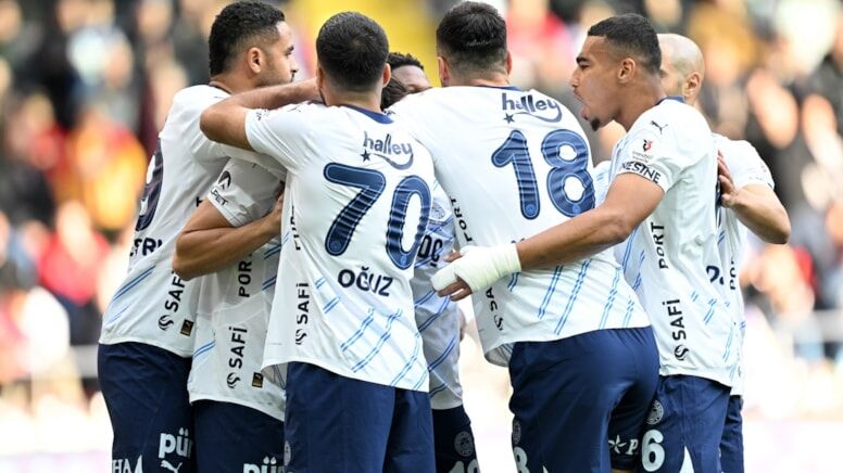 Fenerbahçe, Kayseri’de şov yaptı!