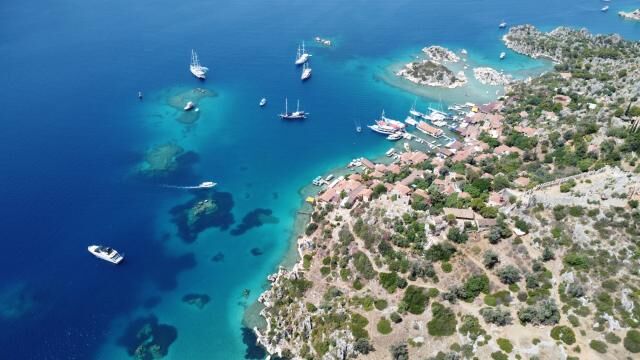 Türkiye’yi 10 ayda, 54 milyonu aşkın turist ziyaret etti