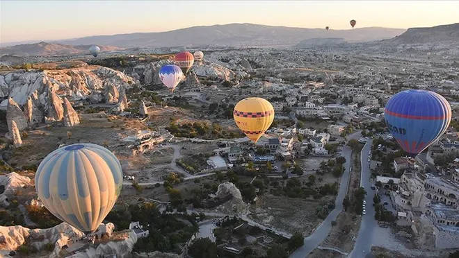 Küresel turizm toparlanıyor: 2024’te turizm gelirleri 1 trilyon dolara ulaşabilir